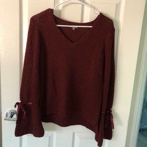 Charlotte Russe Sweater (M)